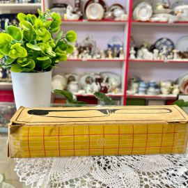 Ножи столовые "Ижорский з-д" г.Лениград, СССР. Карболитовая ручка, лезвие нерж сталь. Цена за 6шт. Картинка 3